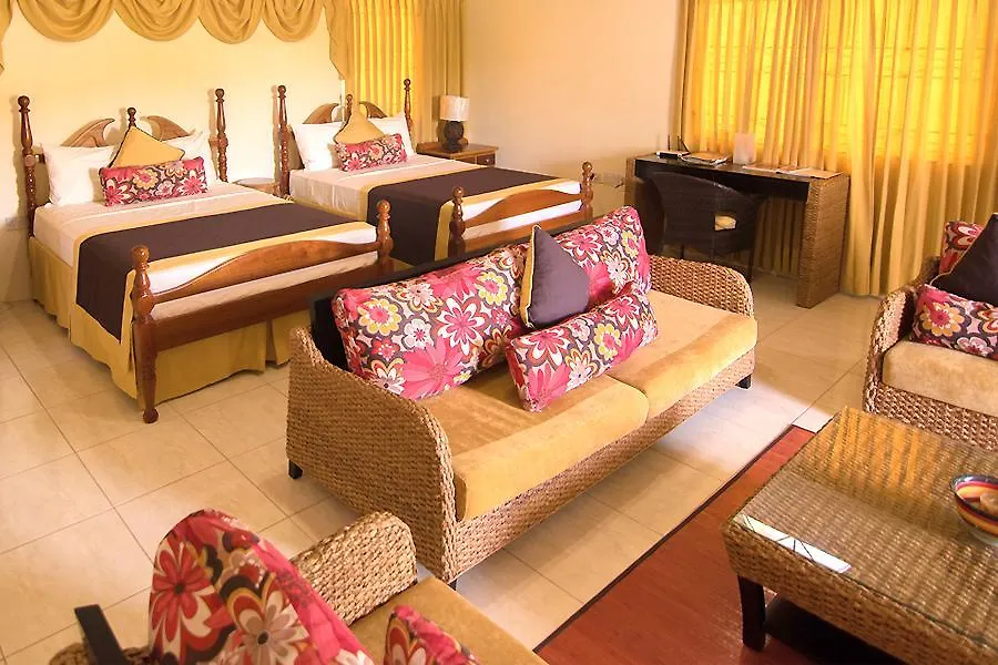 ***  Hotel Alexandrina كينغستاون سانت فنسينت والجرينادينز